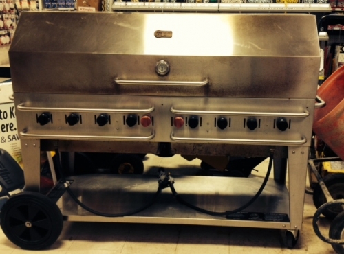 Gas Grill, 5'