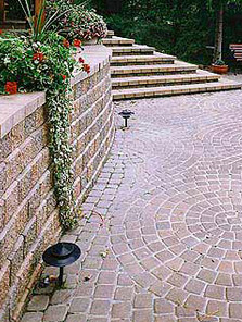 Retaining Walls and Steps, Picture 1